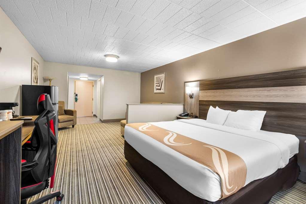 Quality & Hotel